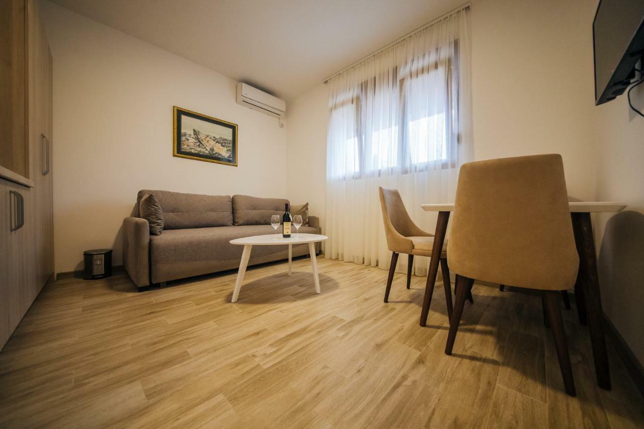 Apartments Vojislav Virpazar Kültér fotó
